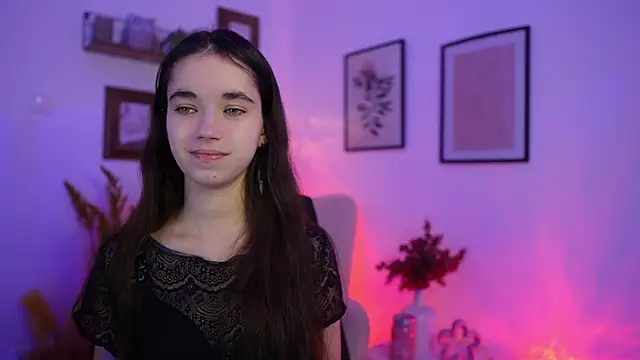 Gia Paige18 online show from November 2025 02:17:01 PM