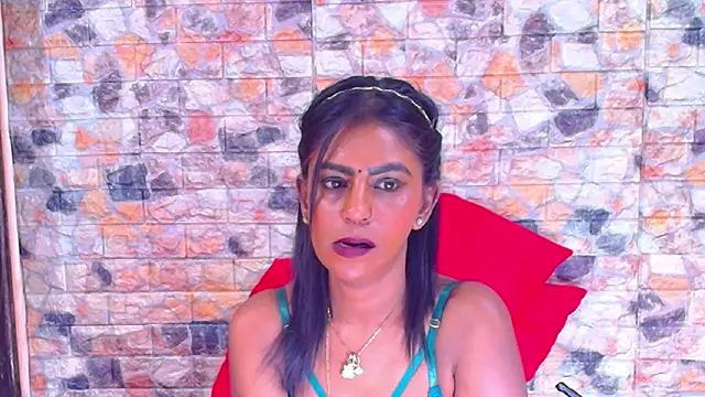 Snapshot of EroticSexyStripper chatting on November 2025 03:56:02 PM EroticSexyStripper online show from November 2025 03:56:02 PM