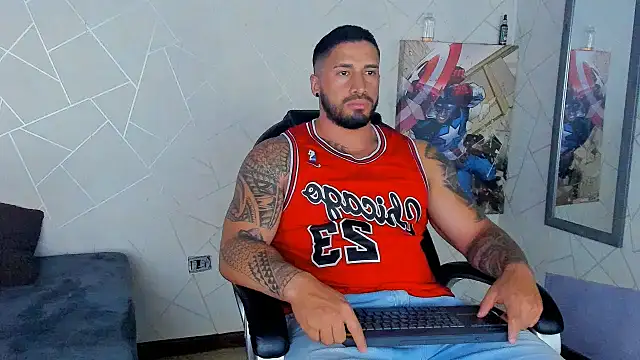 Cristian Walker online show from January 2025 03:57:02 PM