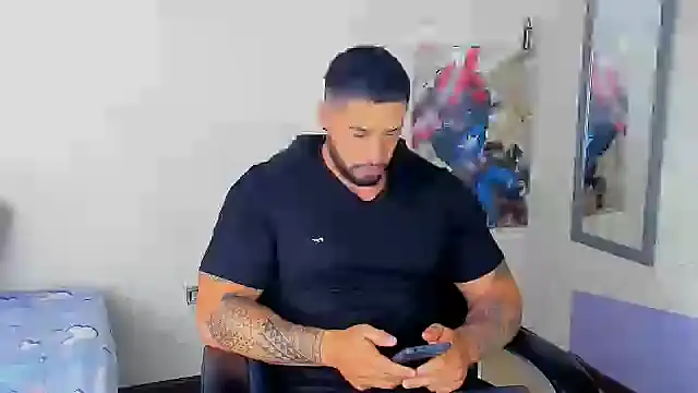 Cristian Walker online show from January 2025 12:06:01 PM