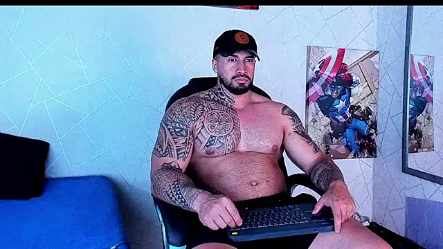 Cristian Walker online show from November 2025 01:55:01 PM