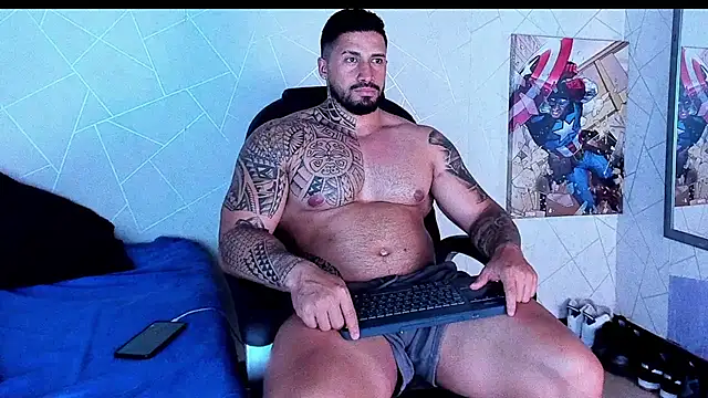 Cristian Walker online show from November 2025 11:58:01 PM