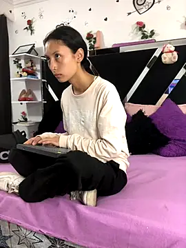 Snapshot of 1lovelygirls chatting on October 2025 12:03:02 PM 1lovelygirls online show from October 2025 12:03:02 PM
