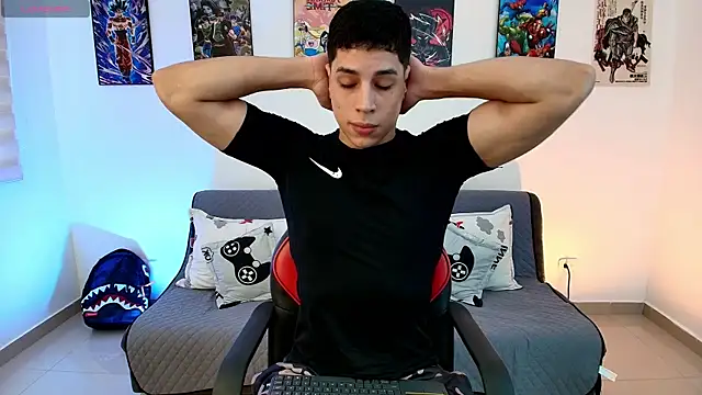 jonathanjoestar  online show from April 2026 09:39:33 PM