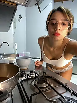 ArianaWolff online show from June 2026 04:59:02 AM