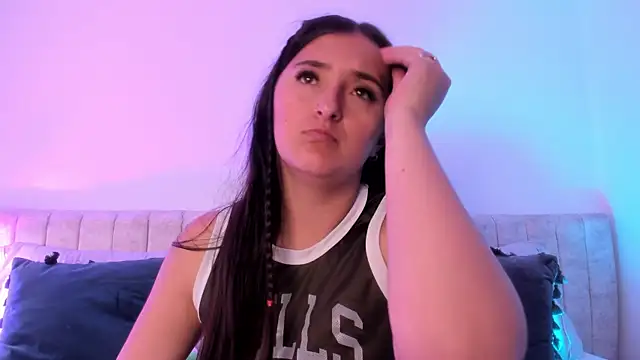 Snapshot of Kathia_Morelli chatting on February 2025 11:43:02 AM Kathia Morelli online show from February 2025 11:43:02 AM