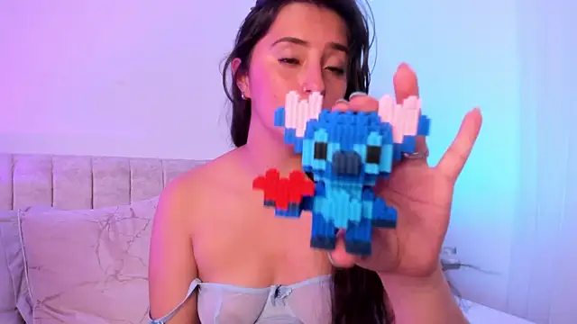 Snapshot of Kathia_Morelli chatting on February 2025 05:52:02 PM Kathia Morelli online show from February 2025 05:52:02 PM