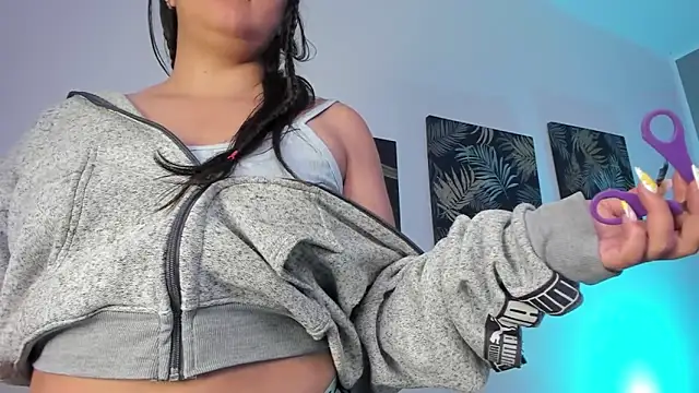 Snapshot of Kathia_Morelli chatting on October 2025 12:00:02 PM Kathia Morelli online show from October 2025 12:00:02 PM