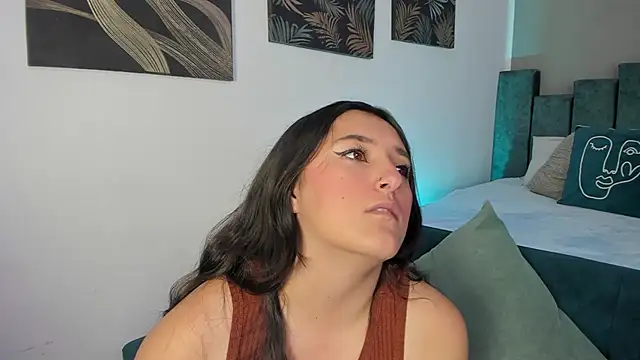 Snapshot of Kathia_Morelli chatting on October 2025 11:55:01 AM Kathia Morelli online show from October 2025 11:55:01 AM