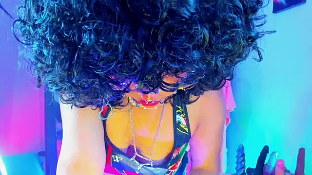 kuromi69 online show from December 2025 05:29:01 PM