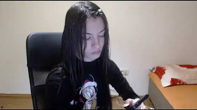 CuteJollie4U online show from December 2024 04:31:01 PM