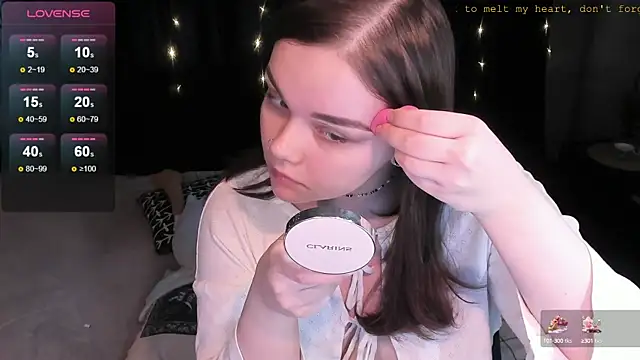 EvaBae online show from December 2024 09:33:02 AM