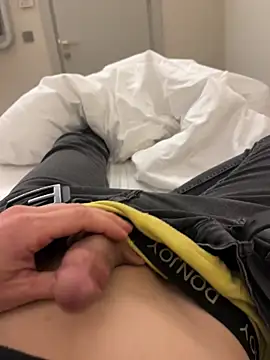 dedewr online show from December 2025 06:39:01 PM