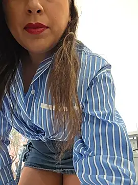 GatitaXD27 online show from December 2025 10:02:01 AM