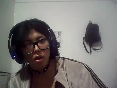 Snapshot of chinanochina chatting on March 2025 04:02:02 AM chinanochina online show from March 2025 04:02:02 AM