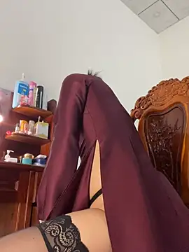    Erin    online show from July 2026 03:17:02 AM