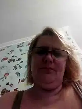 Snapshot of Forest-Lady chatting on January 2025 01:11:02 PM Forest-Lady online show from January 2025 01:11:02 PM