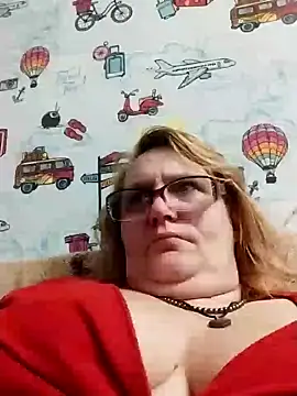 Snapshot of Forest-Lady chatting on February 2025 05:43:02 PM Forest-Lady online show from February 2025 05:43:02 PM