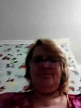 Snapshot of Forest-Lady chatting on February 2025 05:44:01 PM Forest-Lady online show from February 2025 05:44:01 PM