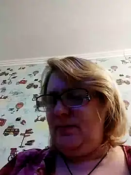 Snapshot of Forest-Lady chatting on March 2025 03:16:02 PM Forest-Lady online show from March 2025 03:16:02 PM