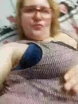 Snapshot of Forest-Lady chatting on March 2025 06:42:01 PM Forest-Lady online show from March 2025 06:42:01 PM