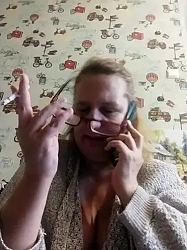 Snapshot of Forest-Lady chatting on October 2025 08:14:02 AM Forest-Lady online show from October 2025 08:14:02 AM