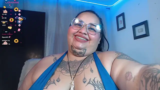 VeronikCuhubby online show from January 2025 03:18:01 PM