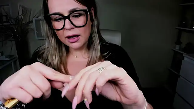 teaseDiana online show from January 2025 01:51:01 PM