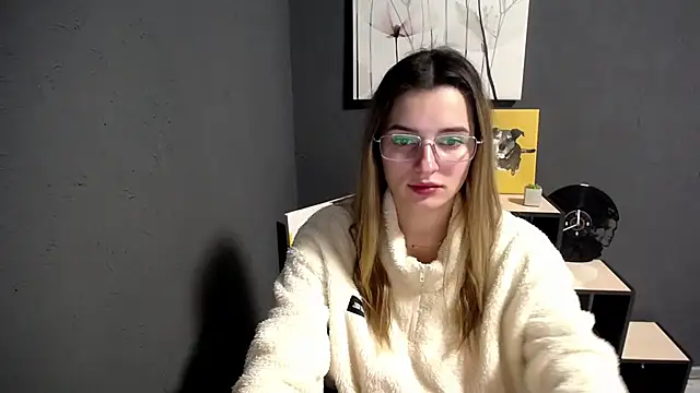 lady olivia  online show from November 2025 01:21:02 PM