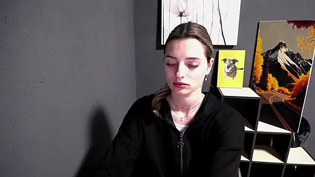 lady olivia  online show from May 2026 04:37:02 PM