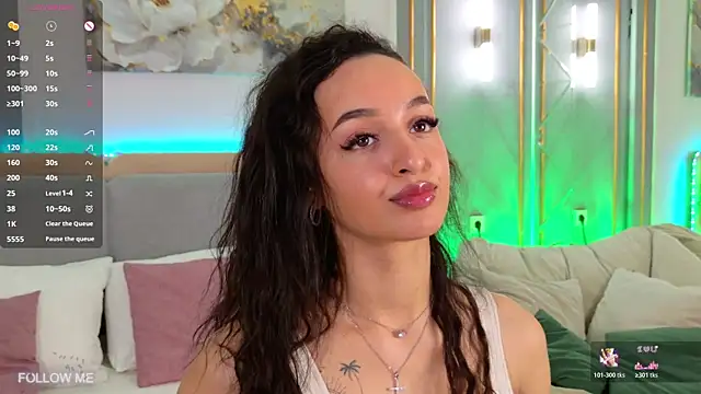 Lolly Neal online show from April 2026 03:39:02 PM