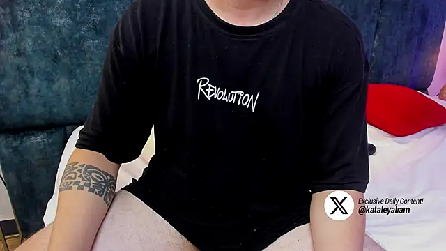 Snapshot of kataleyandliam chatting on February 2025 01:34:01 AM kataleyandliam online show from February 2025 01:34:01 AM