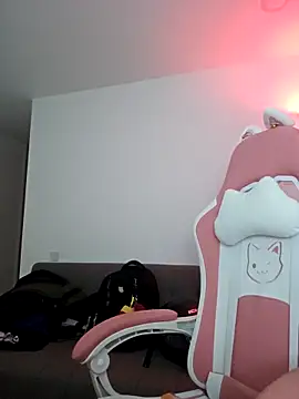 azumiichan online show from February 2026 12:04:02 AM