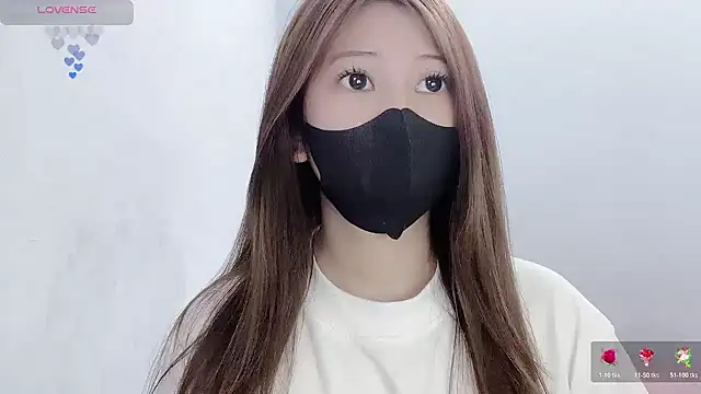 tanhxiu online show from March 2026 12:54:02 PM