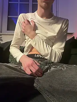 Snapshot of xxtwinkxxx chatting on February 2026 11:42:02 PM xxtwinkxxx online show from February 2026 11:42:02 PM