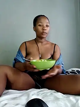 BrownEyed K online show from March 2025 01:48:01 PM