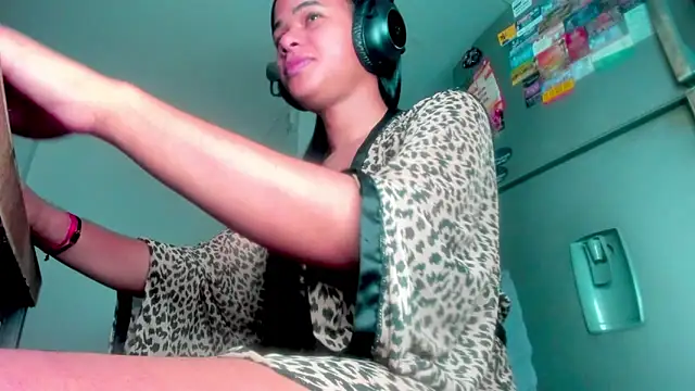 meghanSusexx online show from February 2026 11:33:02 PM