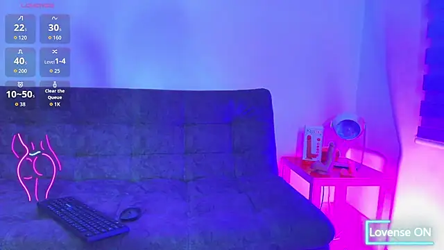 Snapshot of KataAswad chatting on December 2025 12:48:02 AM KataAswad online show from December 2025 12:48:02 AM