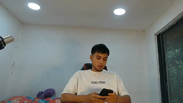 Snapshot of danielitopapuu chatting on September 2025 10:23:02 PM danielitopapuu online show from September 2025 10:23:02 PM