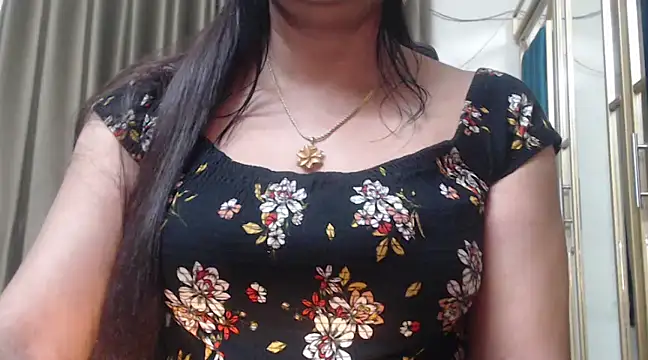 Snapshot of desi-maisa130 chatting on December 2024 04:09:01 PM desi-maisa130 online show from December 2024 04:09:01 PM
