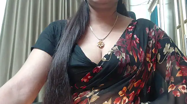 Snapshot of desi-maisa130 chatting on December 2024 07:28:02 PM desi-maisa130 online show from December 2024 07:28:02 PM