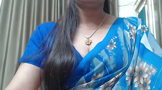Snapshot of desi-maisa130 chatting on January 2025 07:39:01 PM desi-maisa130 online show from January 2025 07:39:01 PM