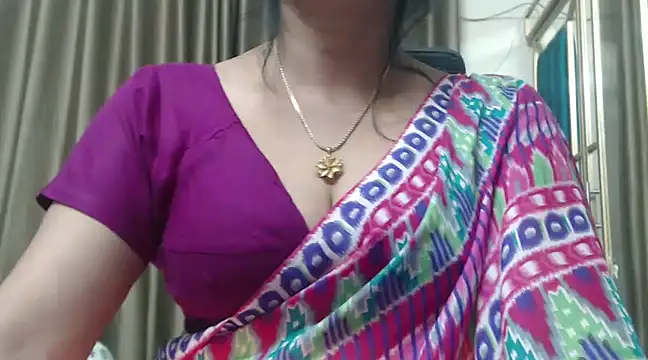 Snapshot of desi-maisa130 chatting on February 2025 06:08:02 PM desi-maisa130 online show from February 2025 06:08:02 PM