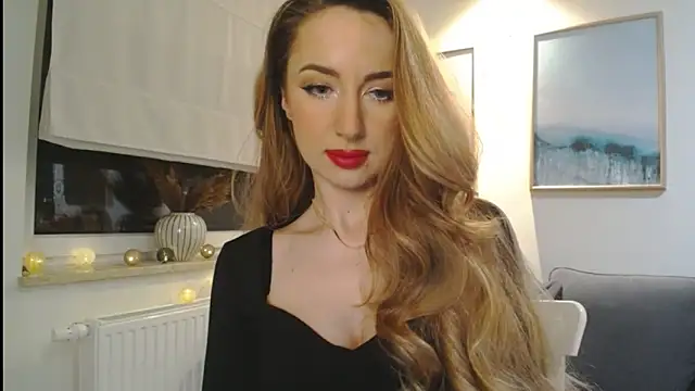 JulietteDiamond online show from February 2025 06:37:01 PM