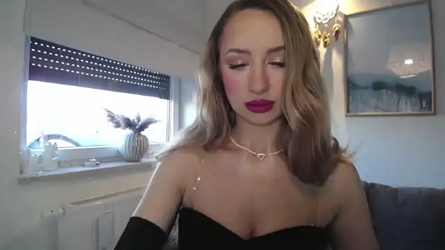 JulietteDiamond online show from March 2026 03:29:01 PM