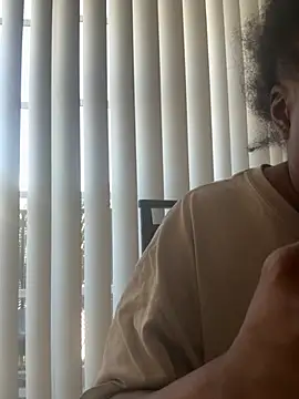 JCCaramelbarbie1 online show from November 2025 05:06:01 PM