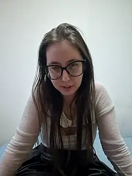 Snapshot of Sarah459 chatting on December 2024 07:31:02 PM Sarah459 online show from December 2024 07:31:02 PM