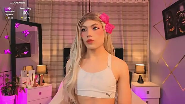 Megan Do Santos online show from November 2025 08:41:01 PM