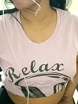 Snapshot of Aishu-tamil09 chatting on January 2025 01:09:01 PM Aishu-tamil09 online show from January 2025 01:09:01 PM