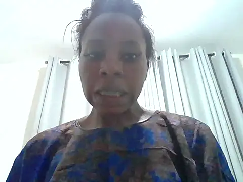 Queen loveer online show from June 2026 05:37:02 PM